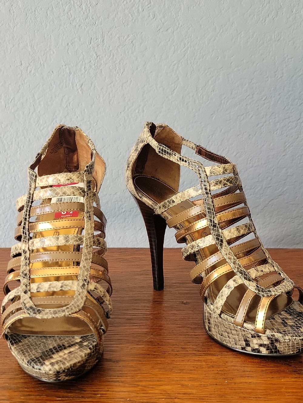 **NEW** Marc Fisher Gold Metallic Snake-Print Strappy 4' High Heels | Size: 8.5
